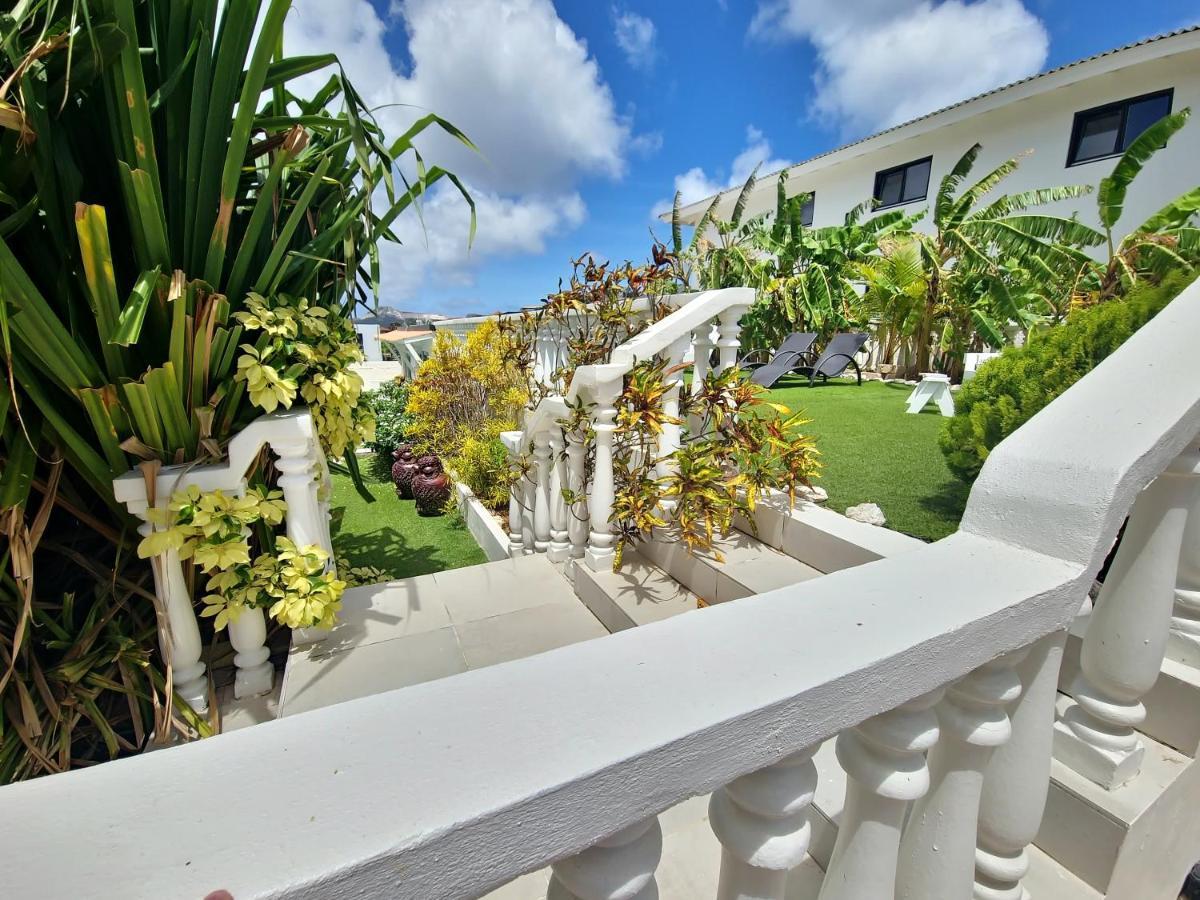 Adonai Hotel Boutique Willemstad Exterior foto